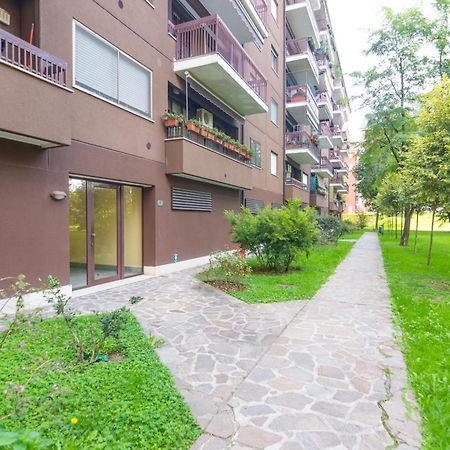 Assago Amazing Flat Apartment Bagian luar foto